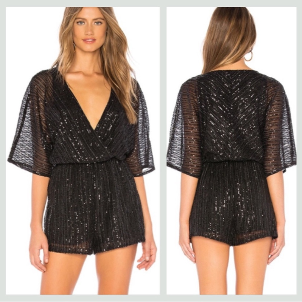BB Dakota Shimmering Black Sequin v-neck Romper, NWT, size XS